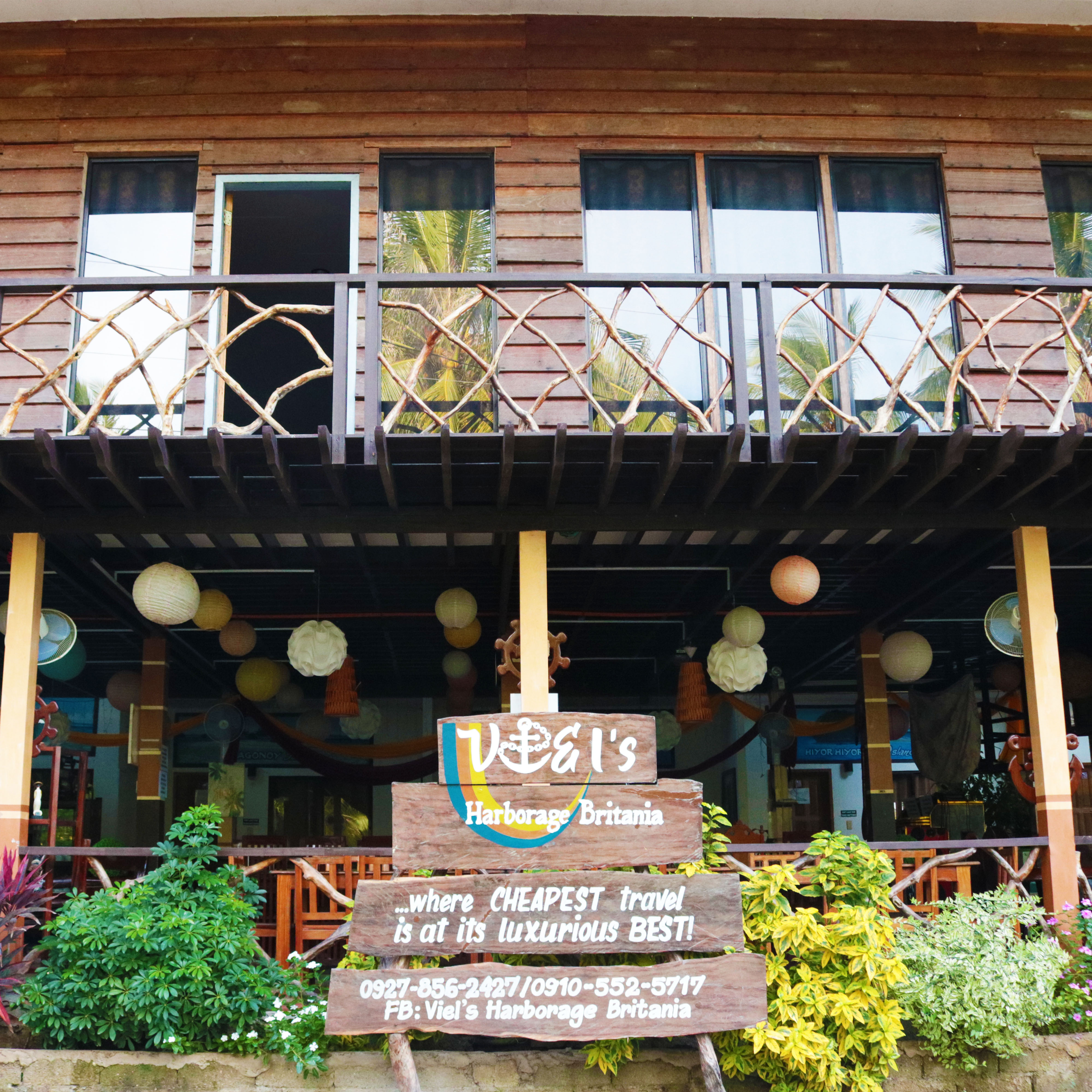 <b class="font-bara"><i class="bi bi-geo-fill h4"></i> VIEL'S HARBORAGE</b> <br/>Located at Brgy. Britania, San Agustin, Surigao del Sur.
Contact No: 09105525717